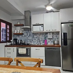 Moderno 4 Apartamento