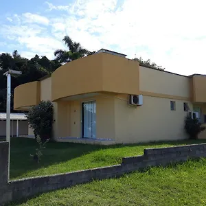 https://carpe-diem-bombinhas.santa-catarina-brasil.com
